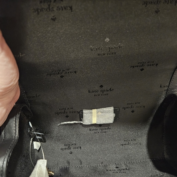 NWT ♠️ Kate Spade Heart to Heart 3D Heart Barrel Quilted Leather Bag + Dusty - Picture 12 of 16